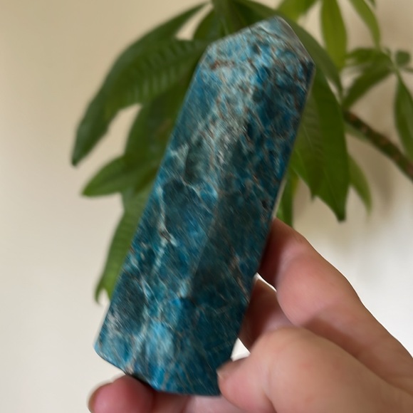 Large ✨Charged✨ Blue Apatite gemstone towers - Picture 6 of 11